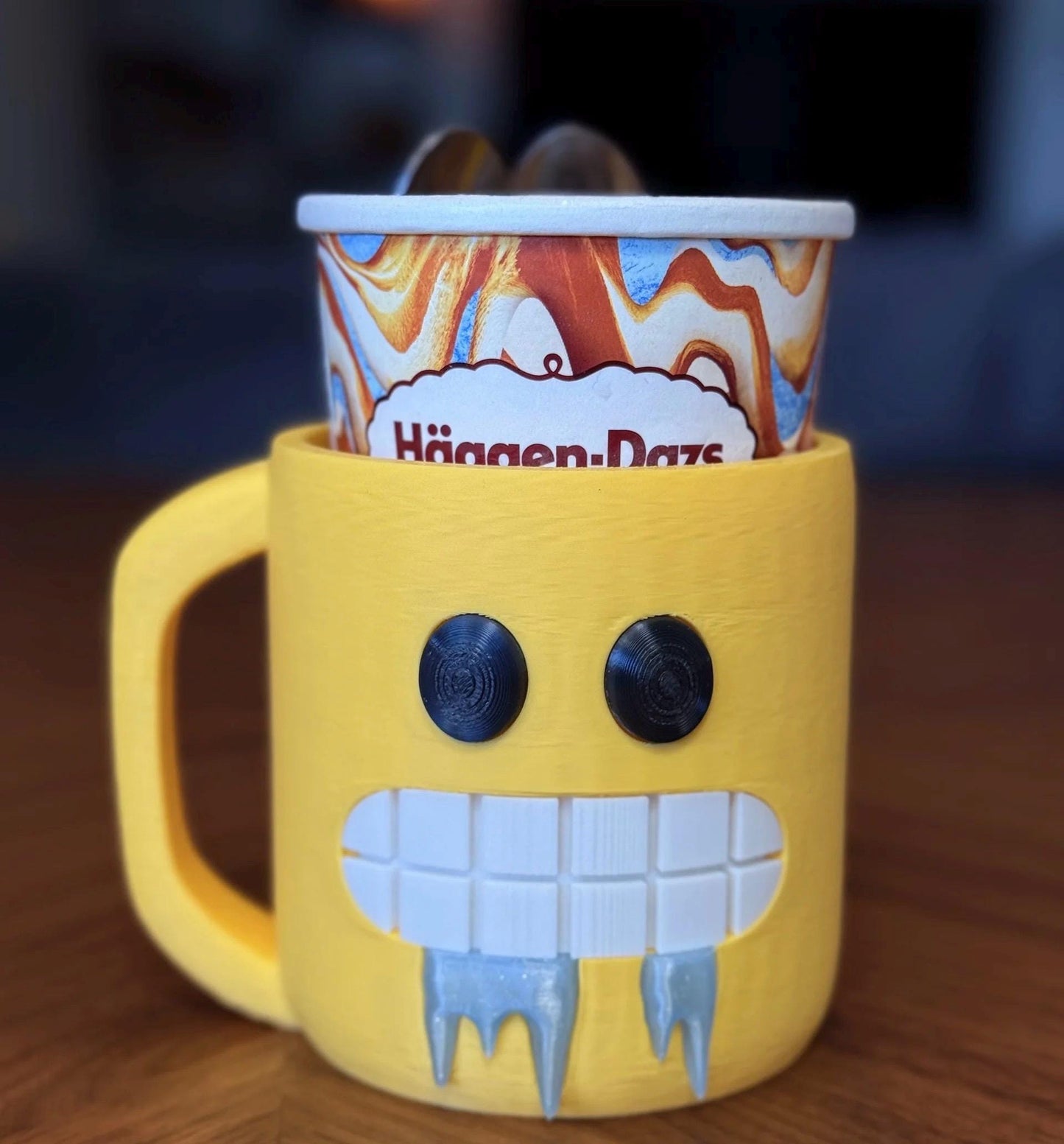 Frosted Ice Cream Pint Holder