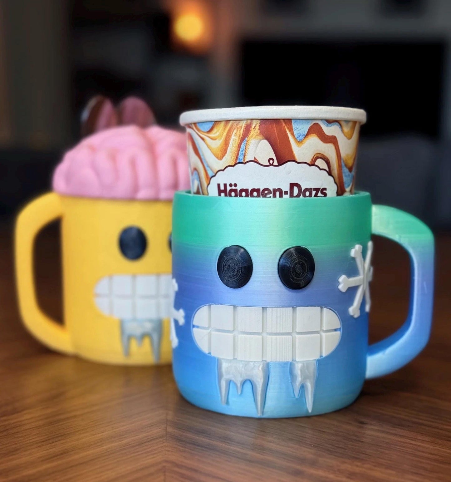 Frosted Ice Cream Pint Holder